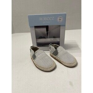Robeez Soft Soles Slip-Resistant Crib Shoes Size 0-6 Months New In Box